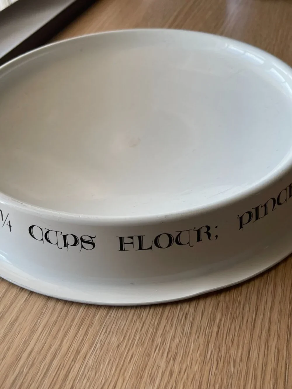 Farmhouse Folk Art White Enamel Aluminum Crepe Pan Bowl